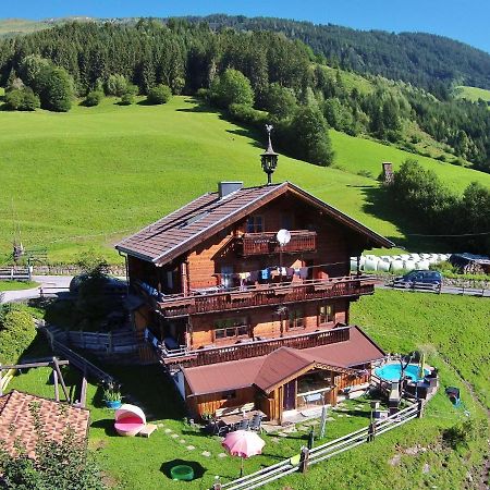 Beautiful Mountainside Chalet In K Nigsleiten Wald im Pinzgau Bagian luar foto