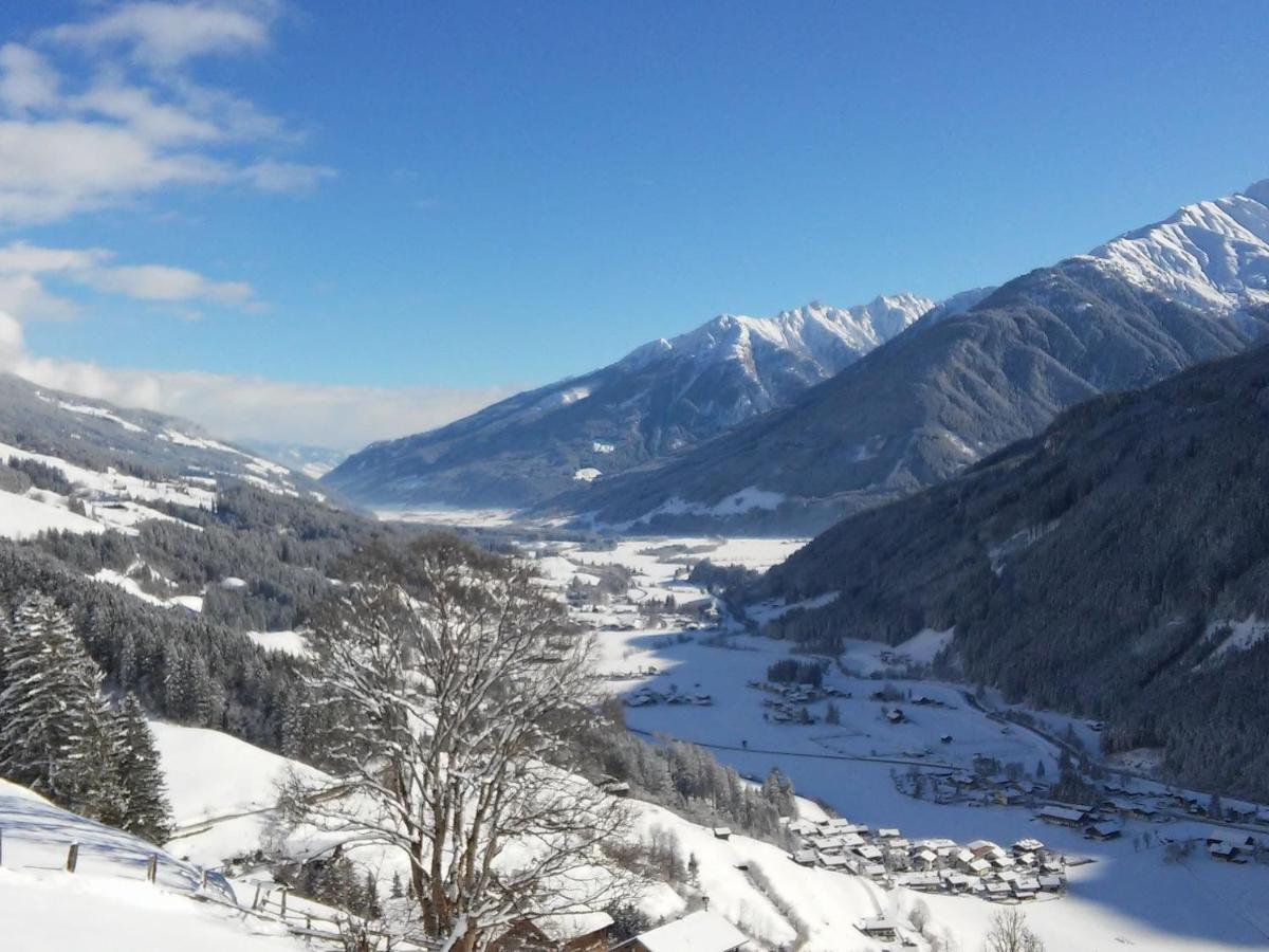 Beautiful Mountainside Chalet In K Nigsleiten Wald im Pinzgau Bagian luar foto