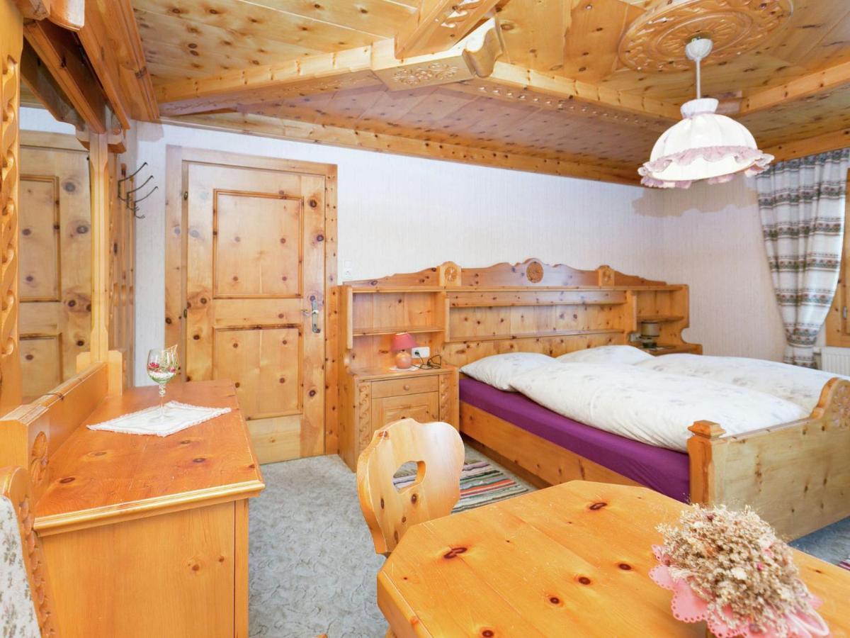 Beautiful Mountainside Chalet In K Nigsleiten Wald im Pinzgau Bagian luar foto