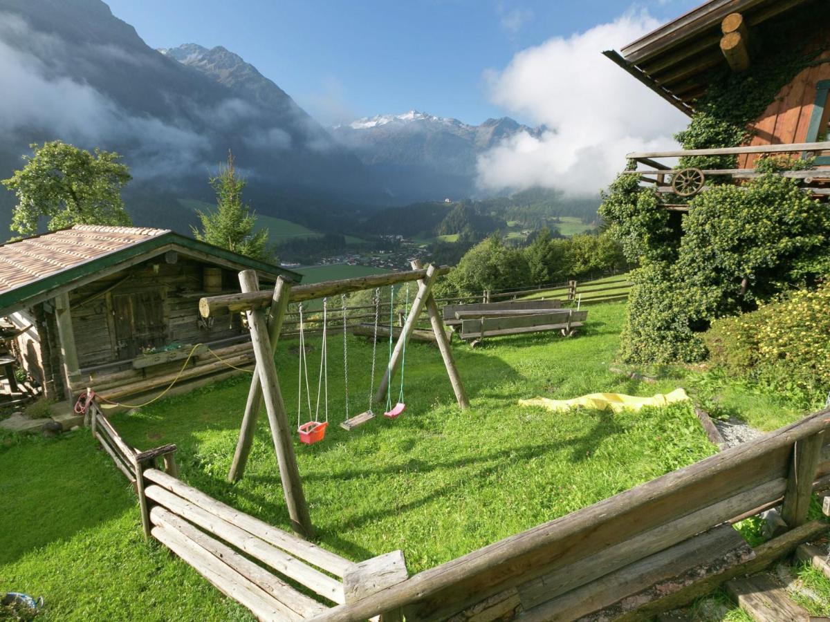 Beautiful Mountainside Chalet In K Nigsleiten Wald im Pinzgau Bagian luar foto